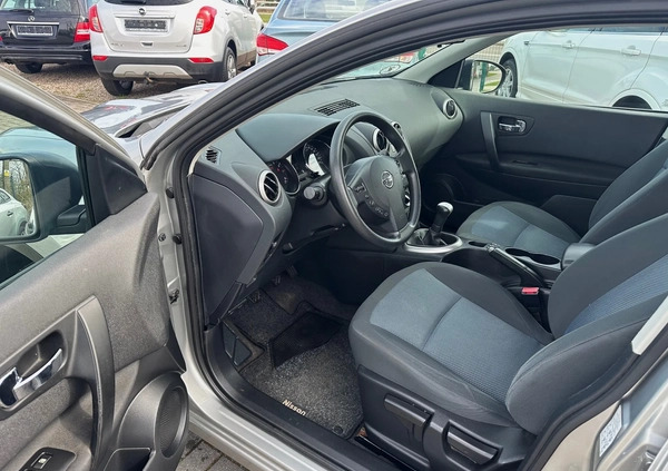 Nissan Qashqai cena 35900 przebieg: 199000, rok produkcji 2013 z Mrocza małe 121